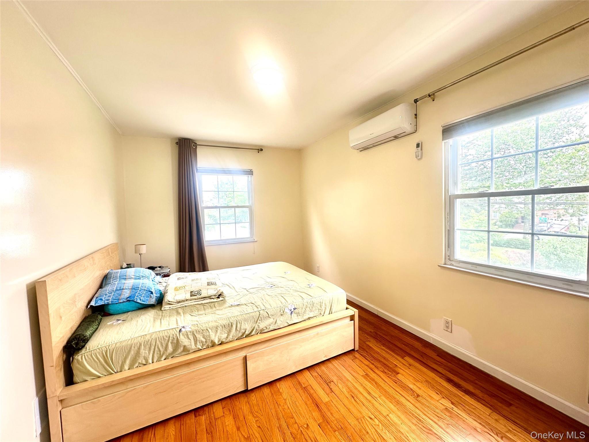 Single Family 199th Street Queens, NY 11358, MLS-1023708-6
