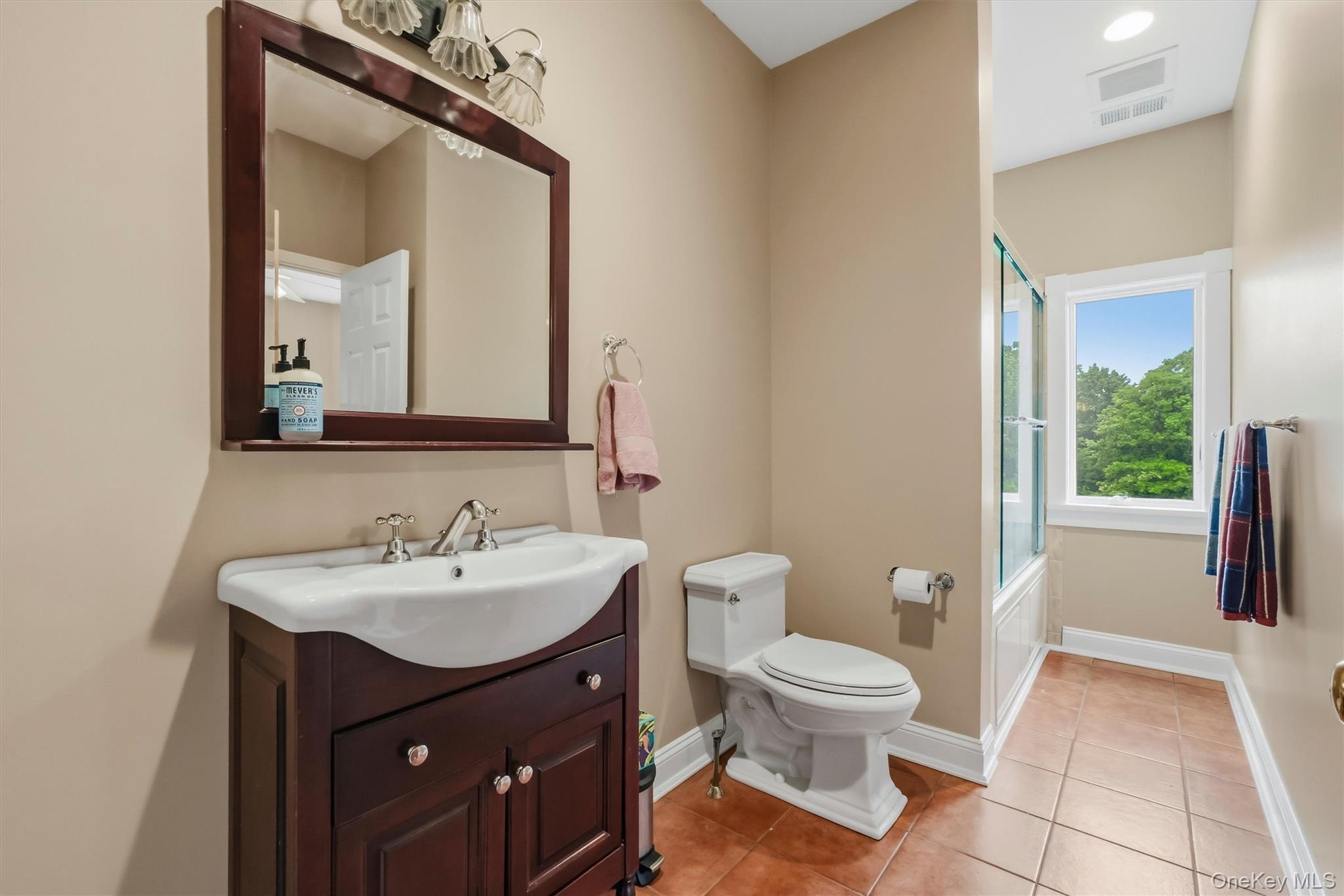 Single Family Country Knolls Lane Putnam County, NY 10541, MLS-1023717-23
