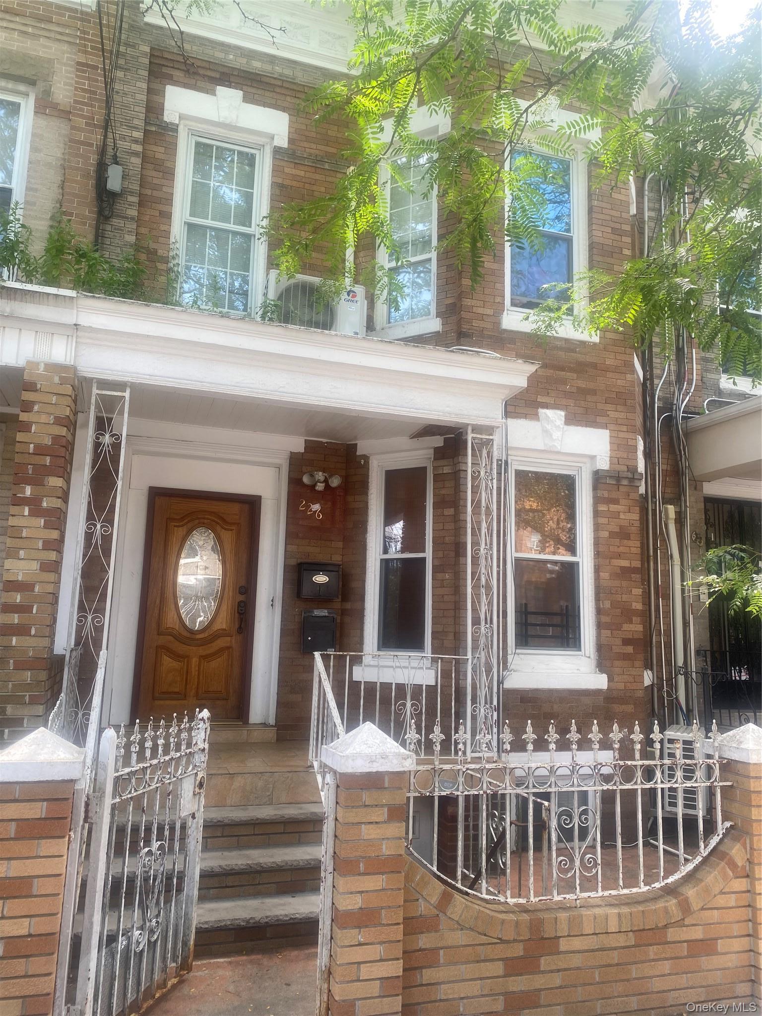 Single Family Etna Street Brooklyn, NY 11208, MLS-1023723-2