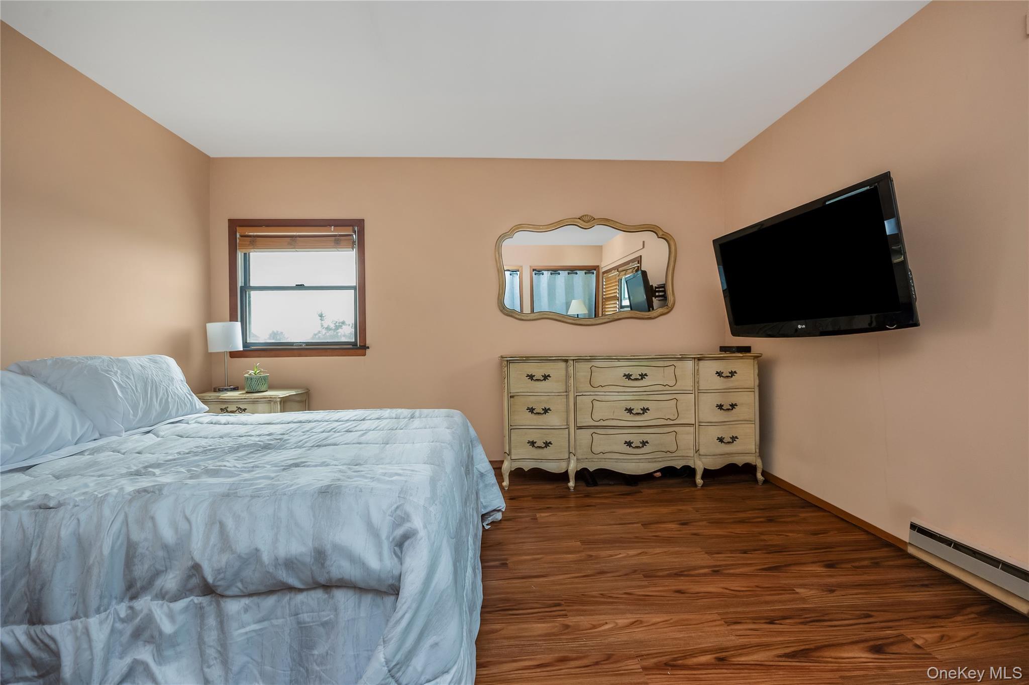 Single Family Overton Street  Nassau County, NY 11520, MLS-1023732-18
