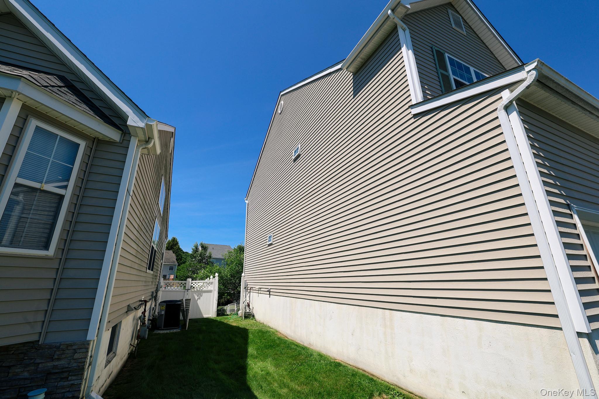 Single Family Mclaughlin Way Orange County, NY 10992, MLS-1023750-10