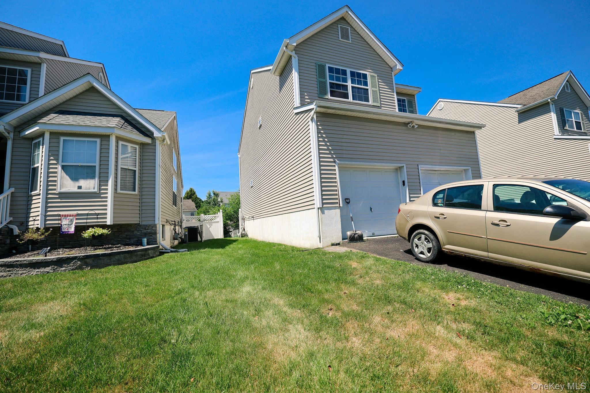 Single Family Mclaughlin Way Orange County, NY 10992, MLS-1023750-8