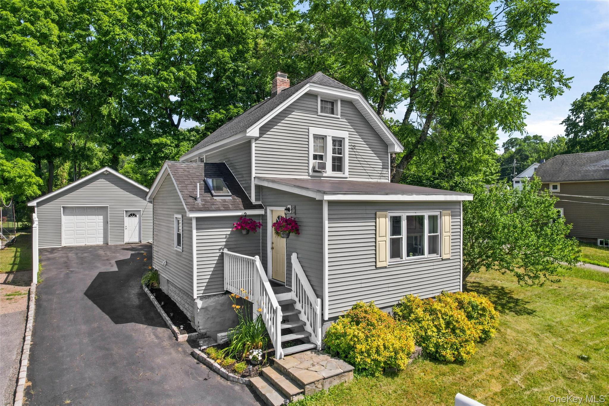 Single Family Howard Street Orange County, NY 12518, MLS-1023767-2