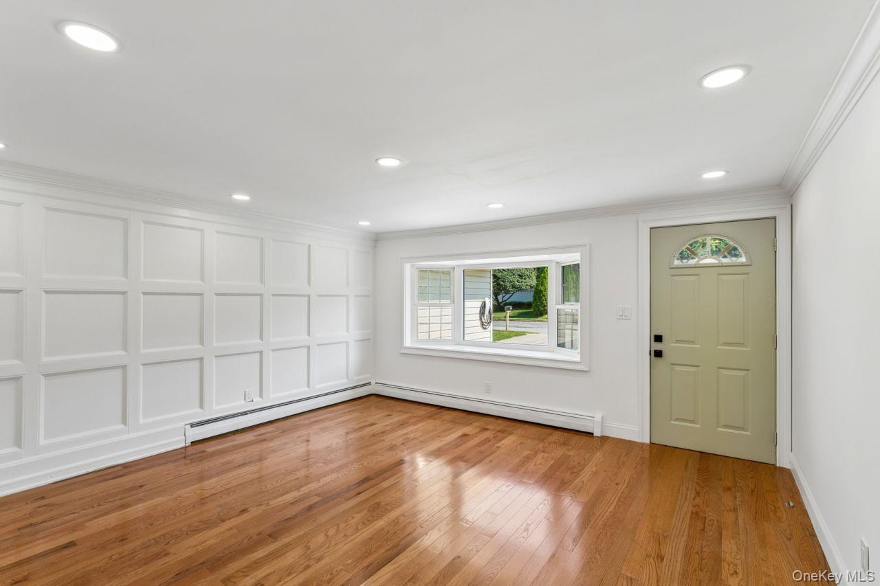 Single Family Rose Place  Suffolk County, NY 11784, MLS-1023771-9