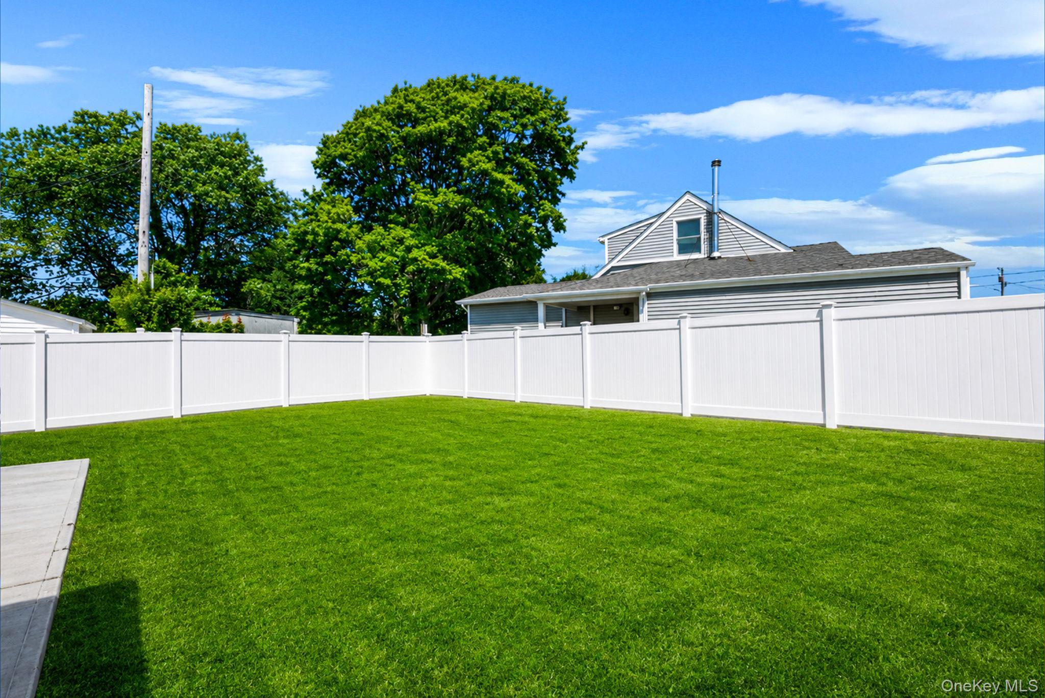 Single Family High Street Nassau County, NY 11735, MLS-1023778-21