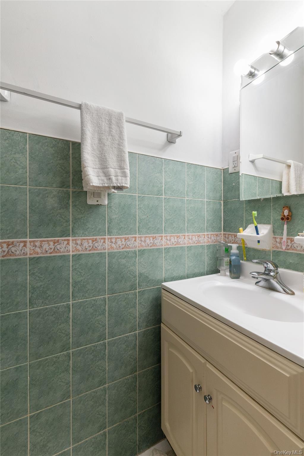 Single Family 56th Avenue Queens, NY 11373, MLS-1023779-21