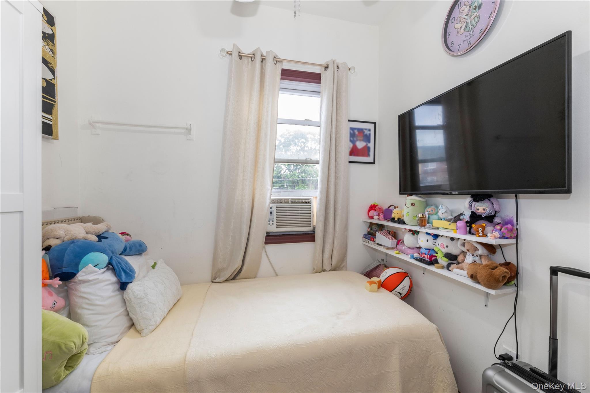 Single Family 56th Avenue Queens, NY 11373, MLS-1023779-23