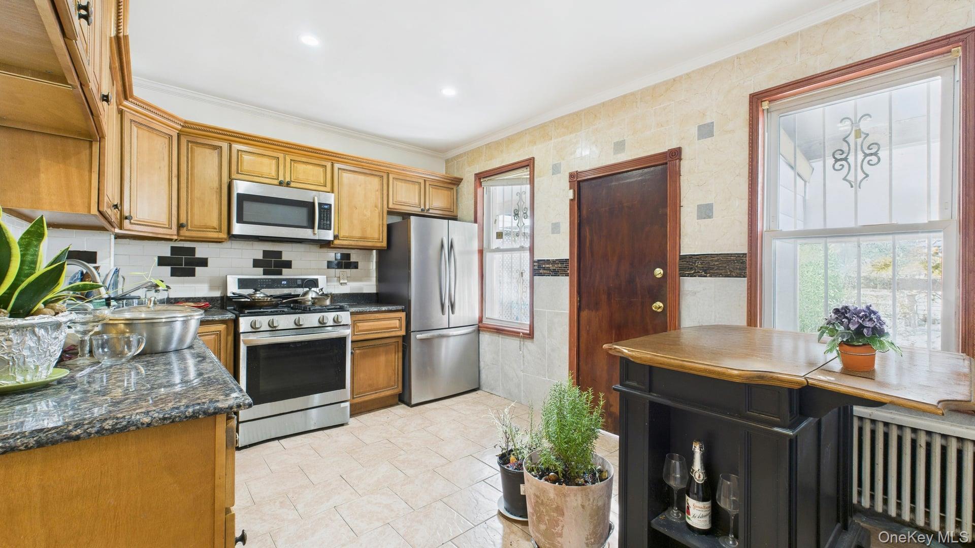Single Family 89th Street Queens, NY 11417, MLS-1023784-20