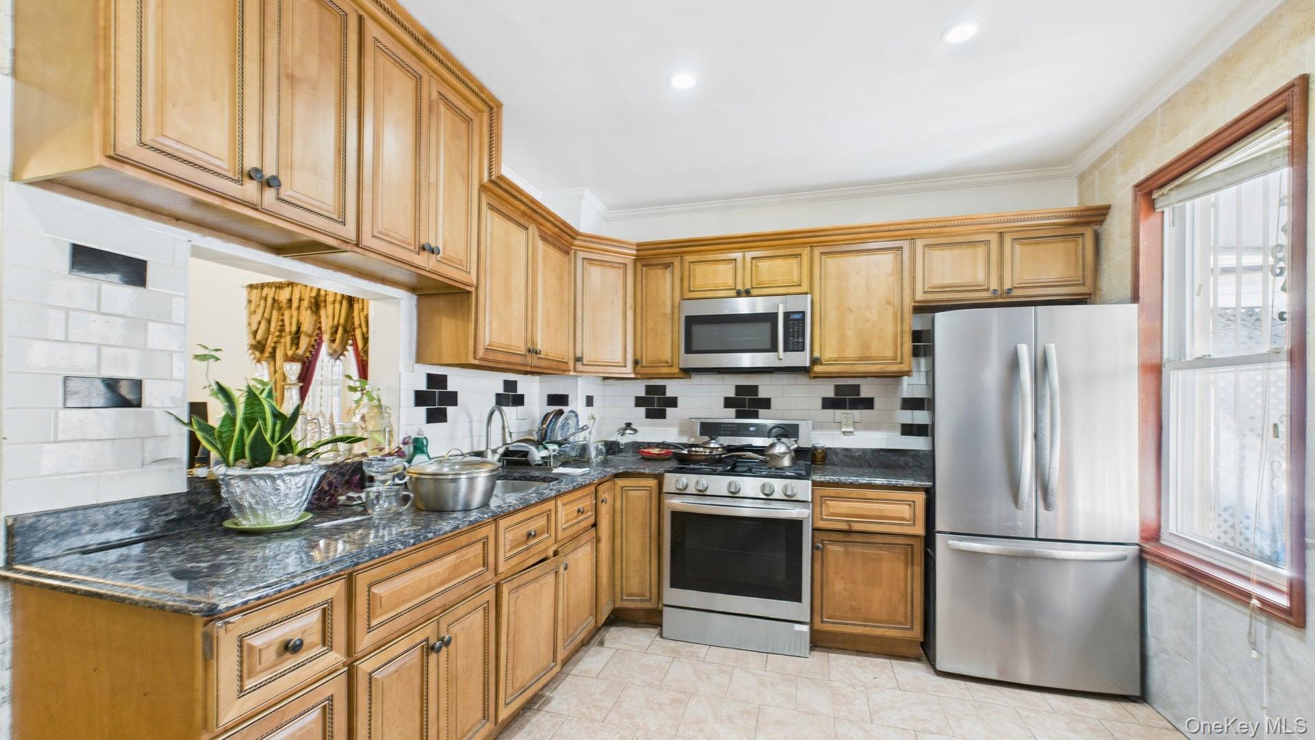 Single Family 89th Street Queens, NY 11417, MLS-1023784-24