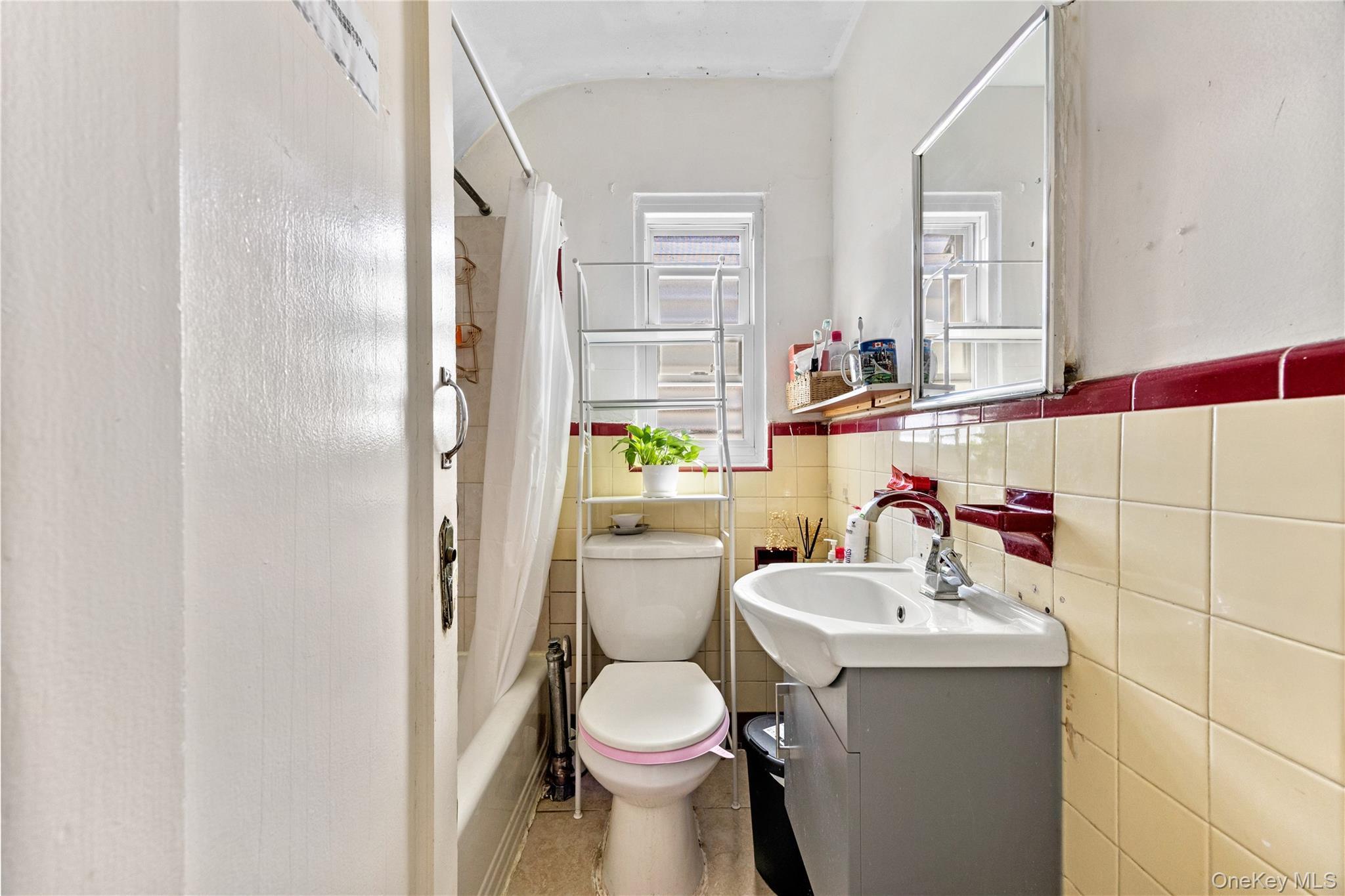 Single Family Quince Avenue  Queens, NY 11355, MLS-1023788-32