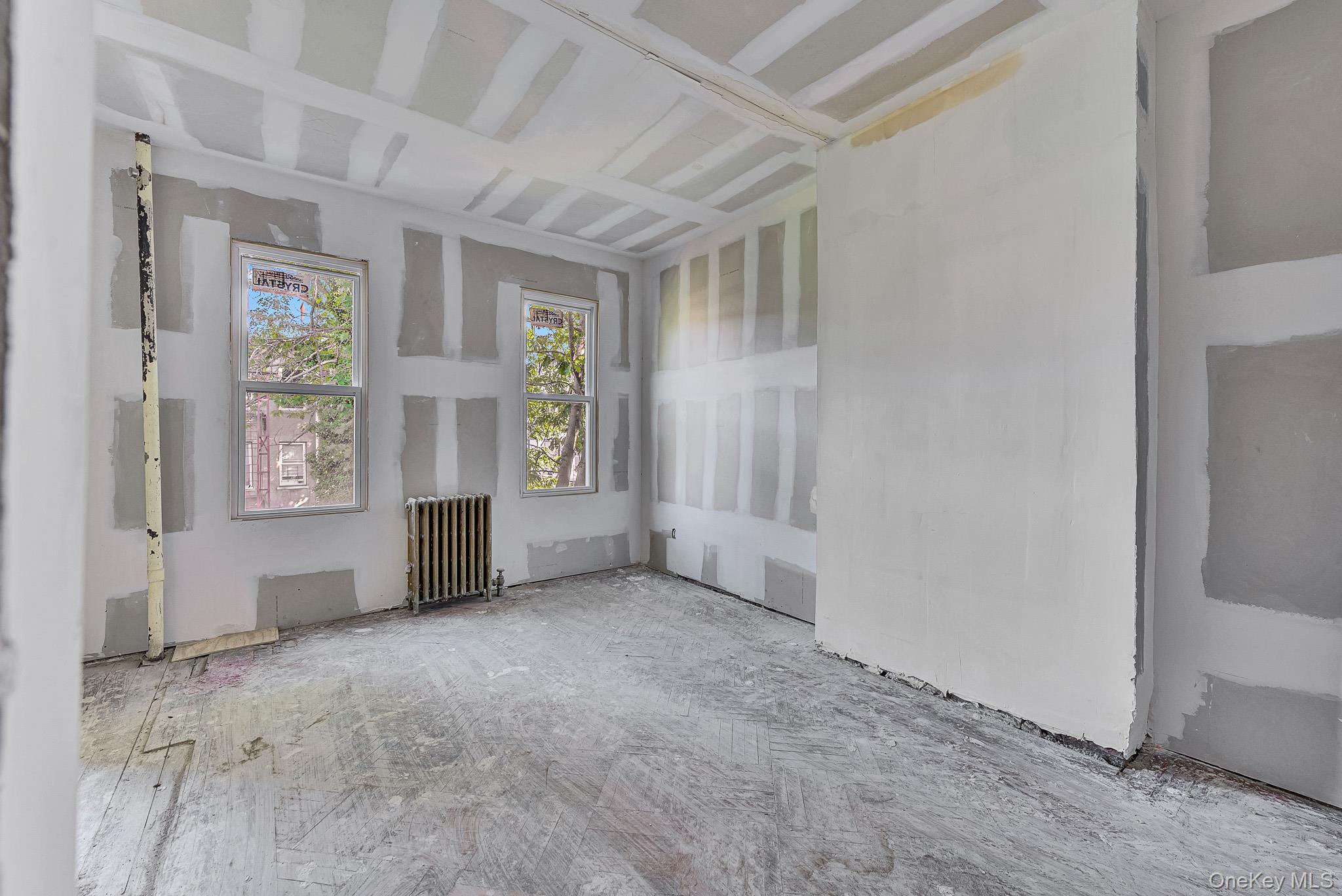 Single Family Decatur Street Brooklyn, NY 11207, MLS-1023803-19