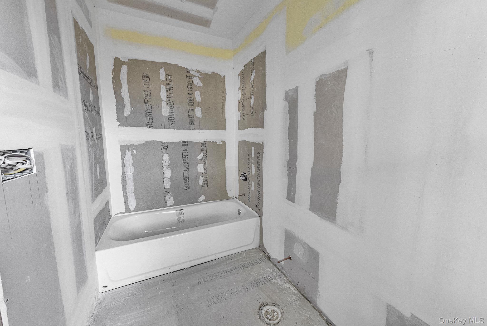 Single Family Decatur Street Brooklyn, NY 11207, MLS-1023803-21