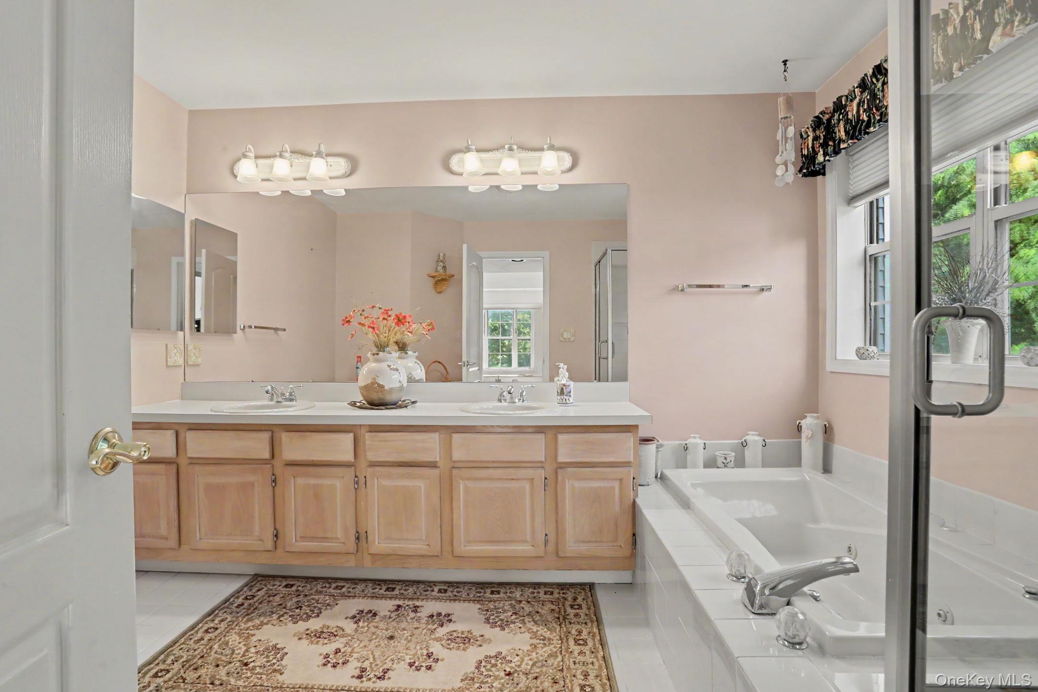Single Family Woodfield Court Westchester County, NY 10598, MLS-1023812-16