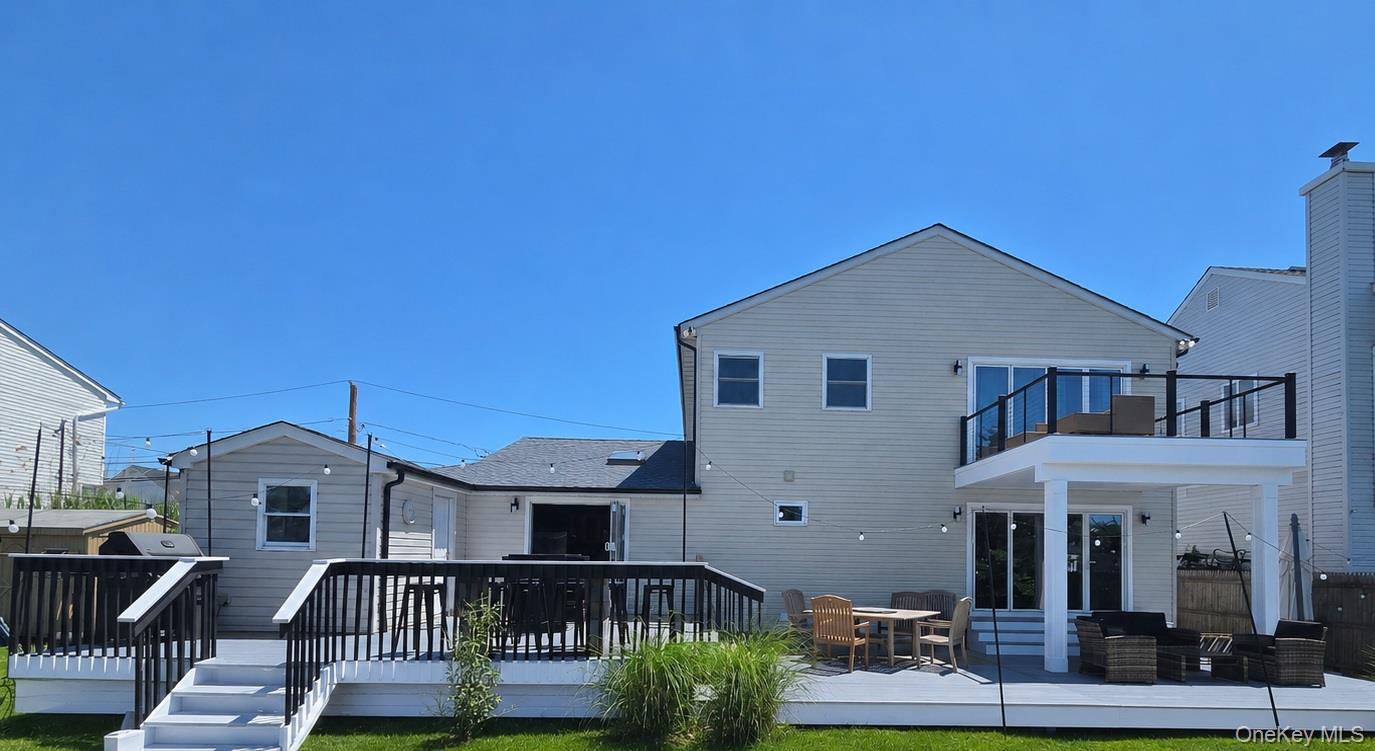 Single Family Peconic Avenue  Nassau County, NY 11783, MLS-1023817-14
