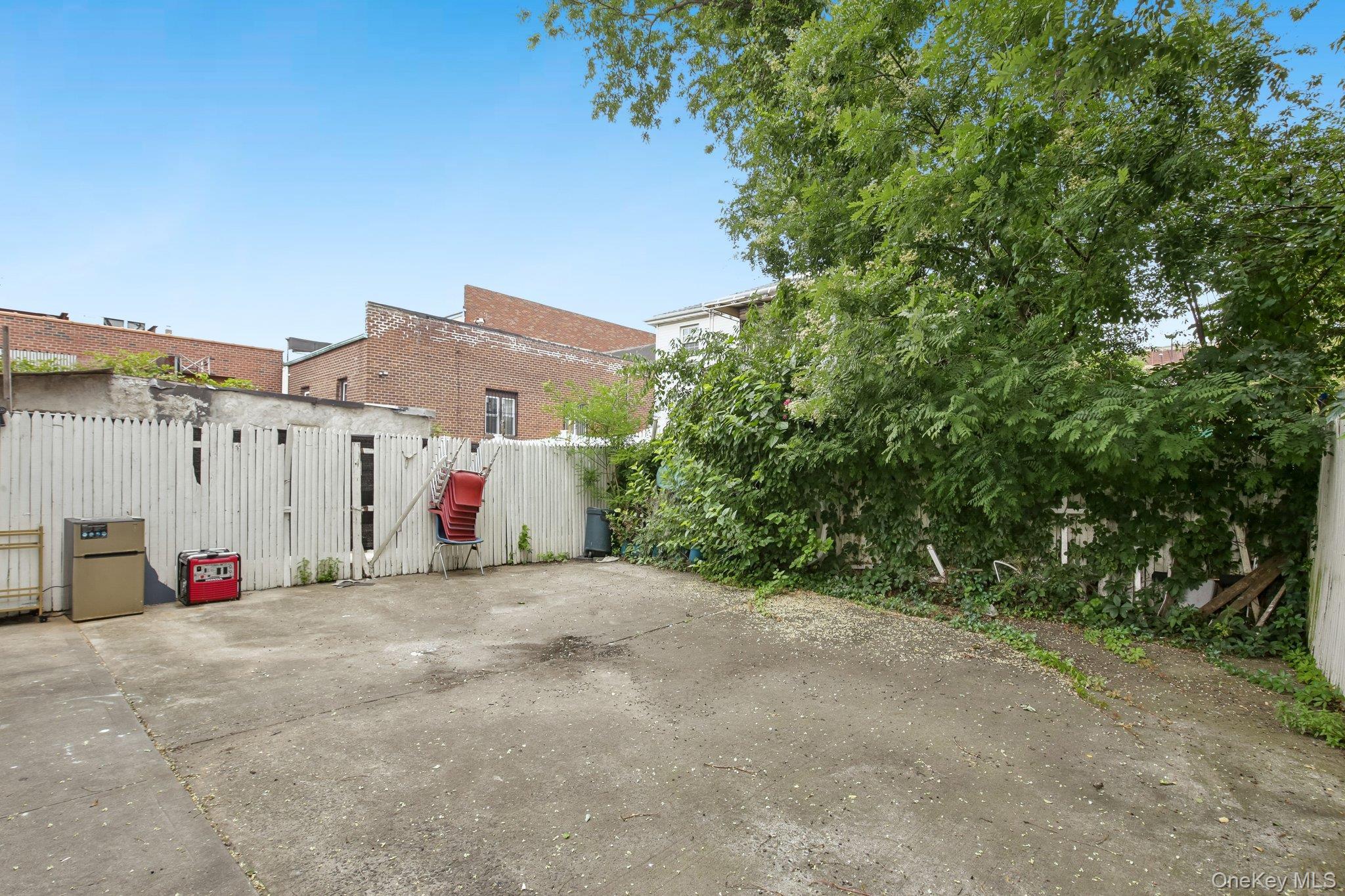 Single Family Crescent Street  Brooklyn, NY 11208, MLS-1023833-14