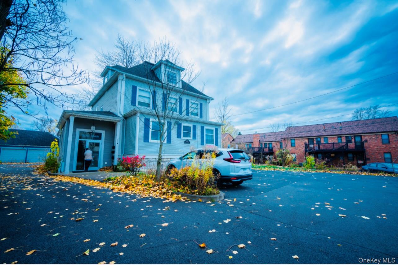Single Family Main Street Out Of Area, NY 14226, MLS-1023841-6