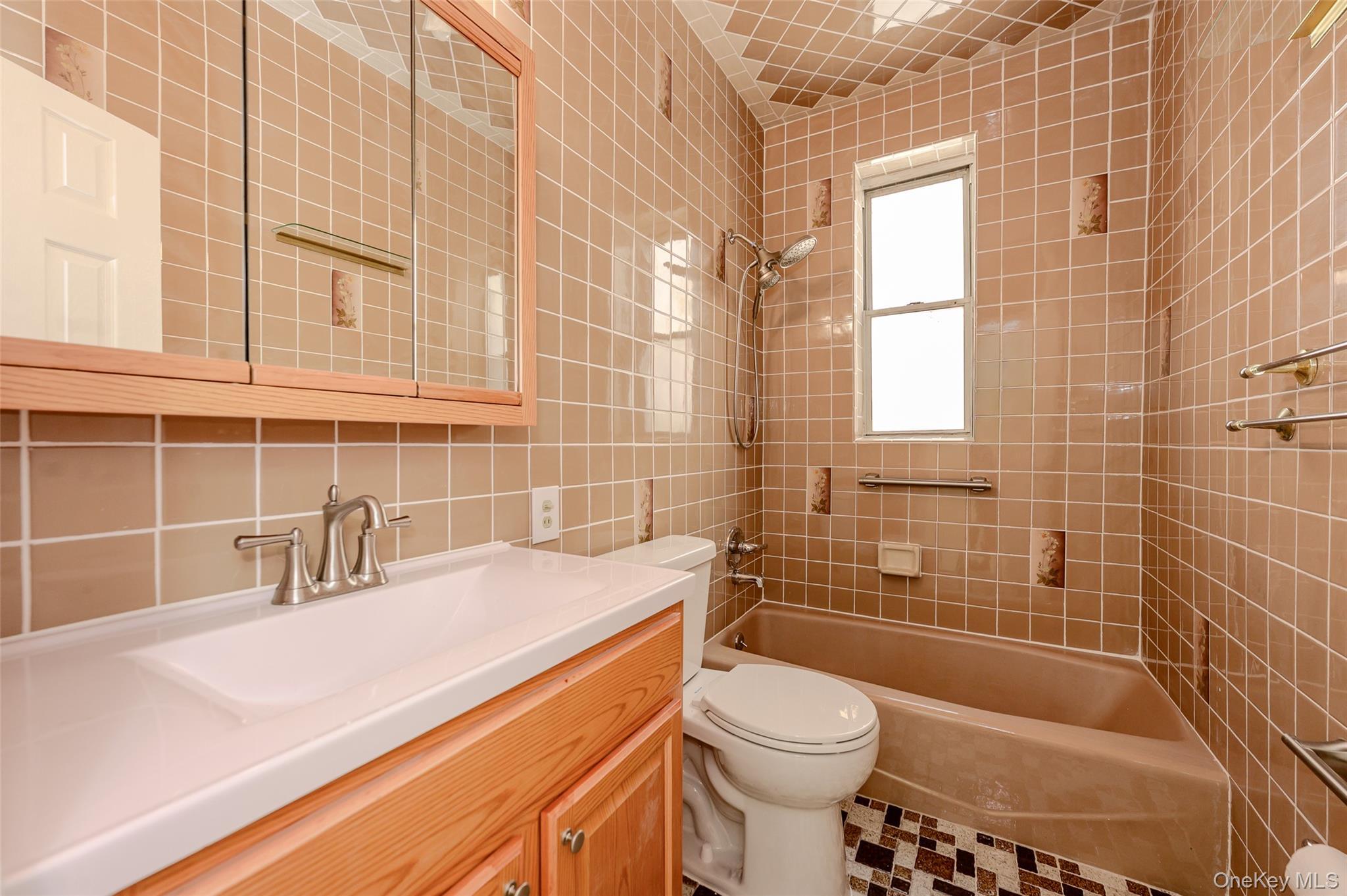 Single Family E 2nd Street Brooklyn, NY 11218, MLS-1023847-12