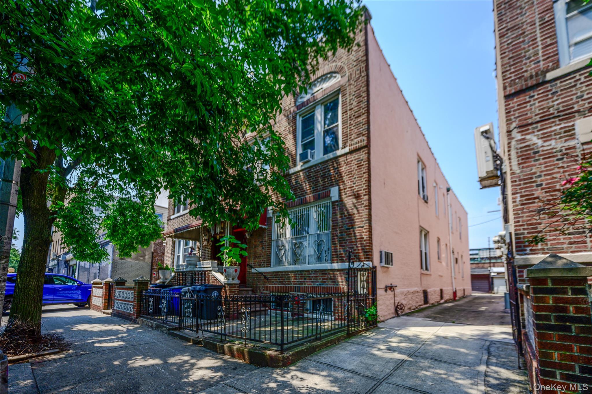 Single Family E 2nd Street Brooklyn, NY 11218, MLS-1023847-38