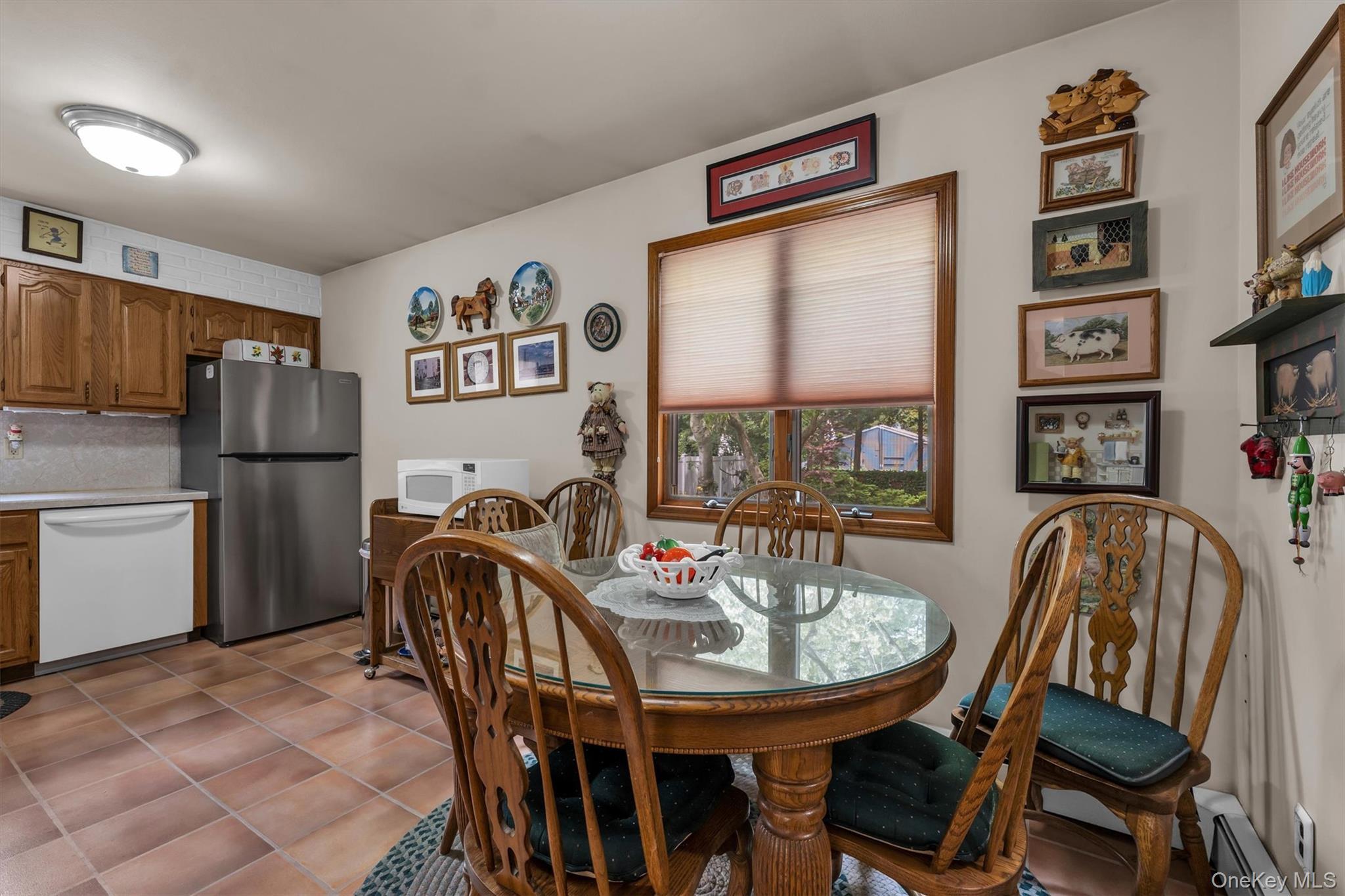 Single Family Bieselin Road  Suffolk County, NY 11713, MLS-1023857-8
