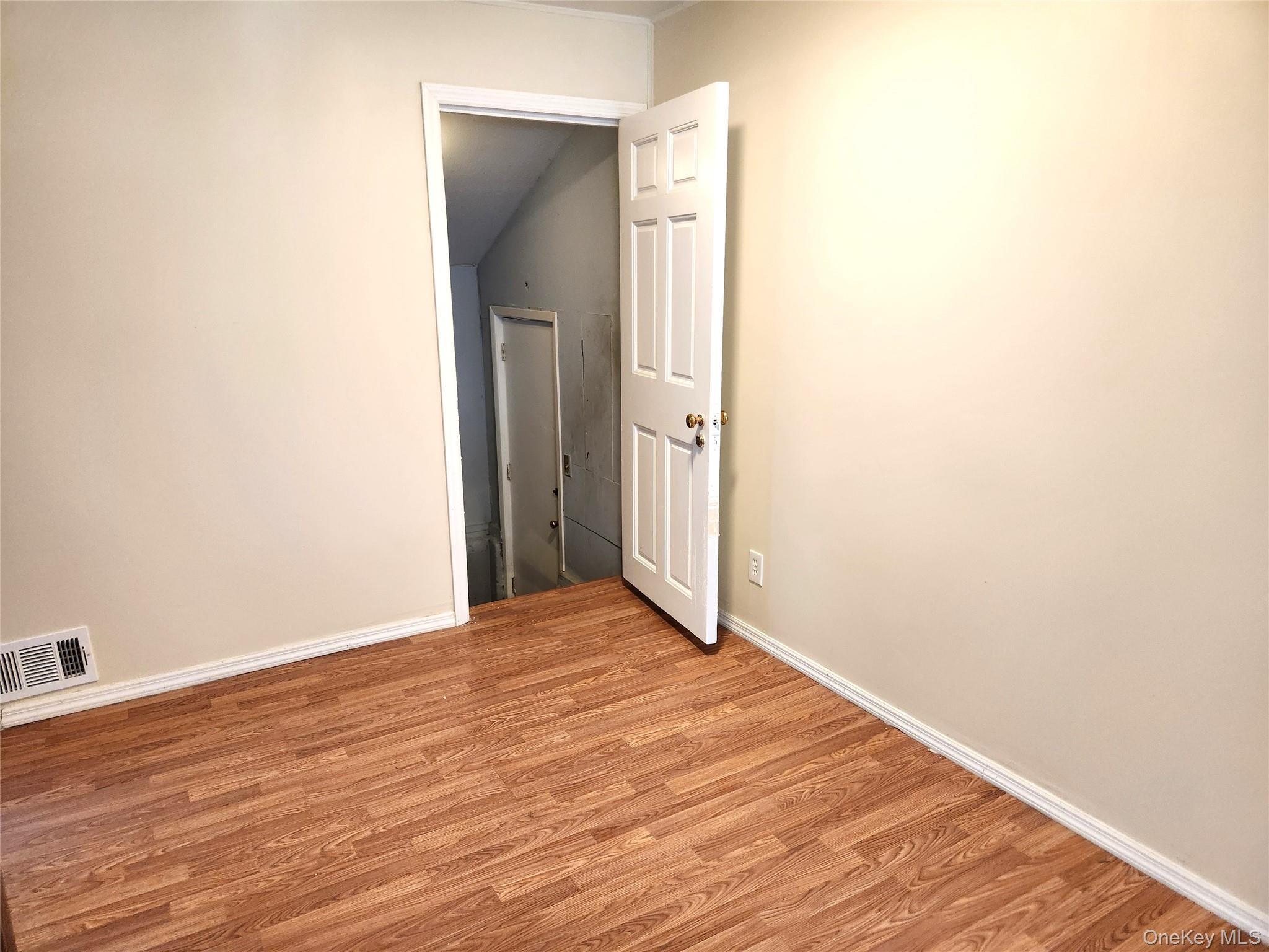 Single Family Pace Avenue Suffolk County, NY 11713, MLS-1023865-12