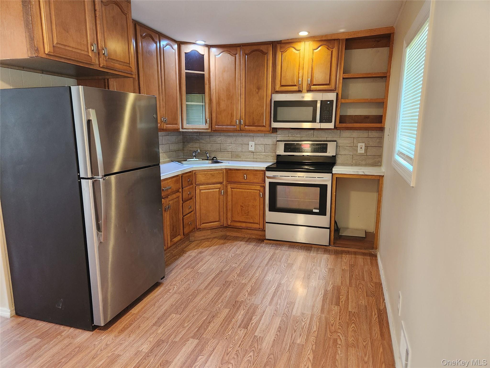 Single Family Pace Avenue Suffolk County, NY 11713, MLS-1023865-5