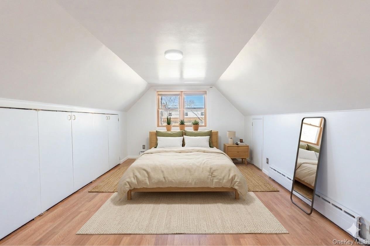 Single Family 168th Street Queens, NY 11365, MLS-1023875-10
