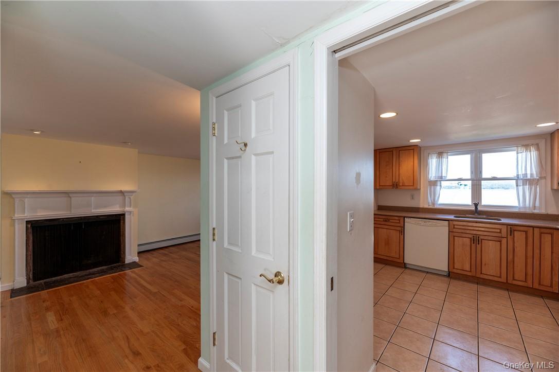 Single Family Van Houten Street  Rockland County, NY 10960, MLS-1023879-11