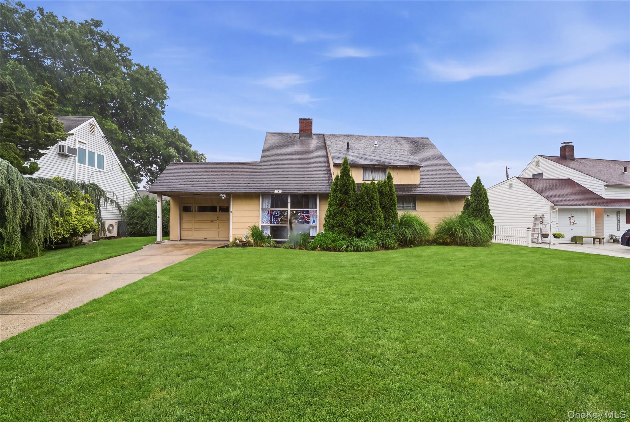 Single Family Duckpond Drive N  Nassau County, NY 11793, MLS-1023886-2