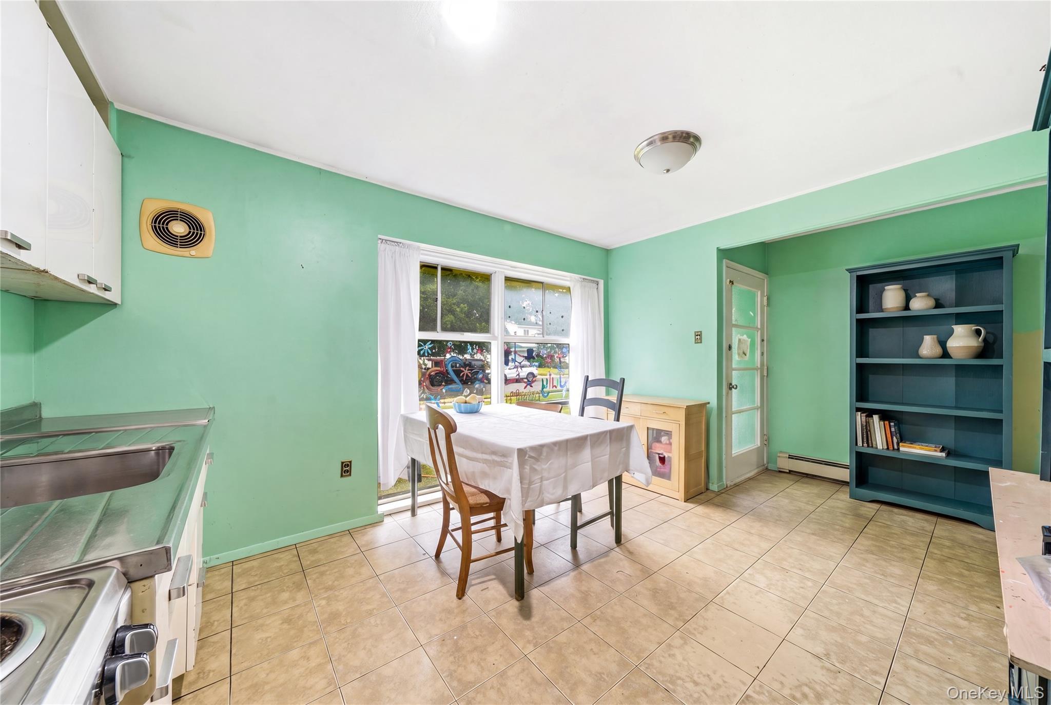 Single Family Duckpond Drive N  Nassau County, NY 11793, MLS-1023886-5