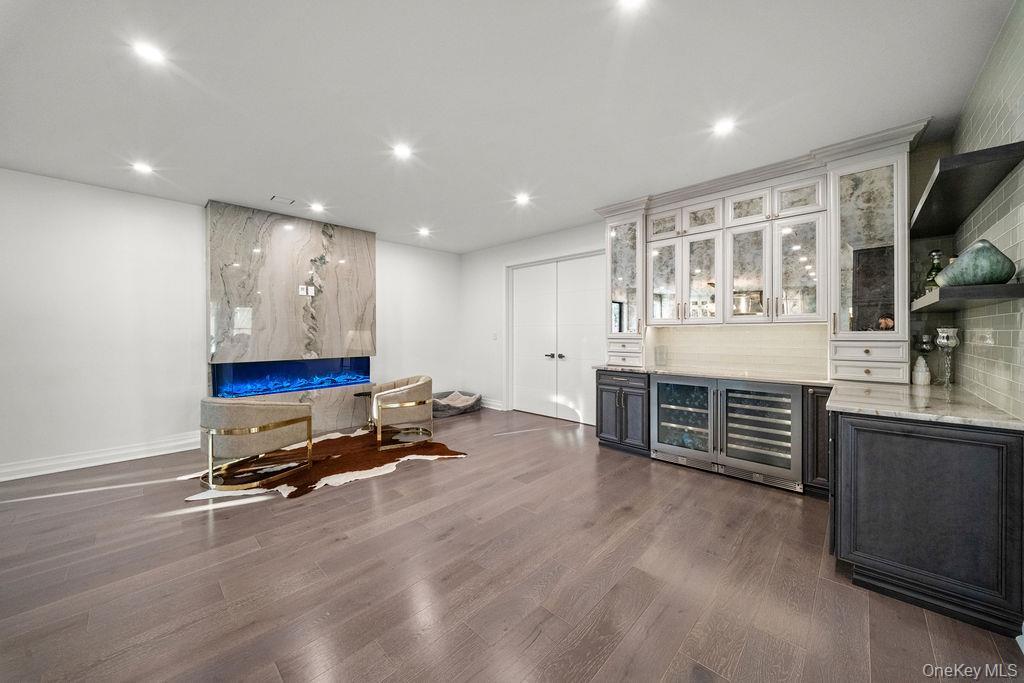 Single Family Nicolosi Drive Staten Island, NY 10312, MLS-1023913-41