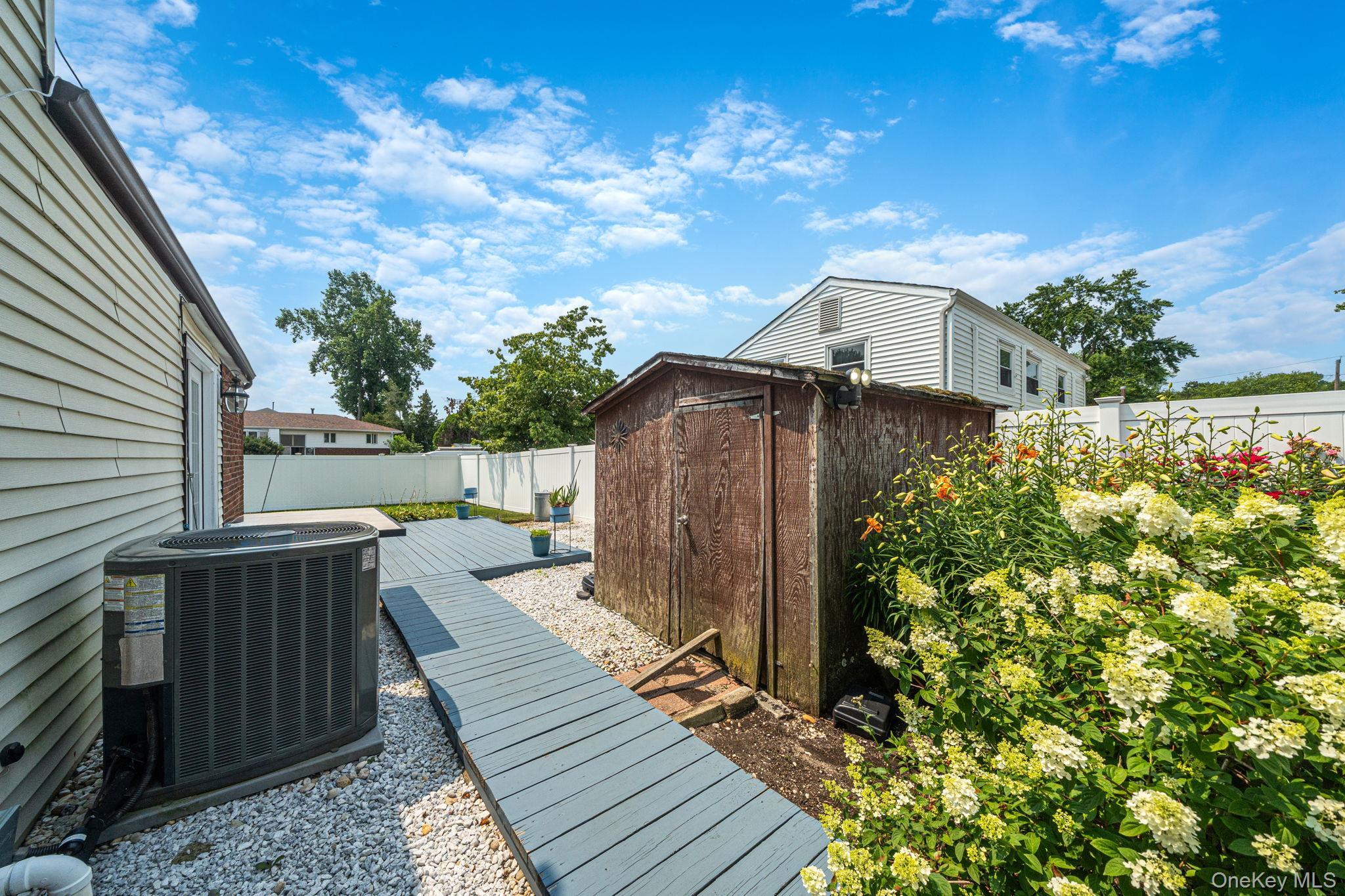 Single Family W 23rd Street  Suffolk County, NY 11729, MLS-1023928-26
