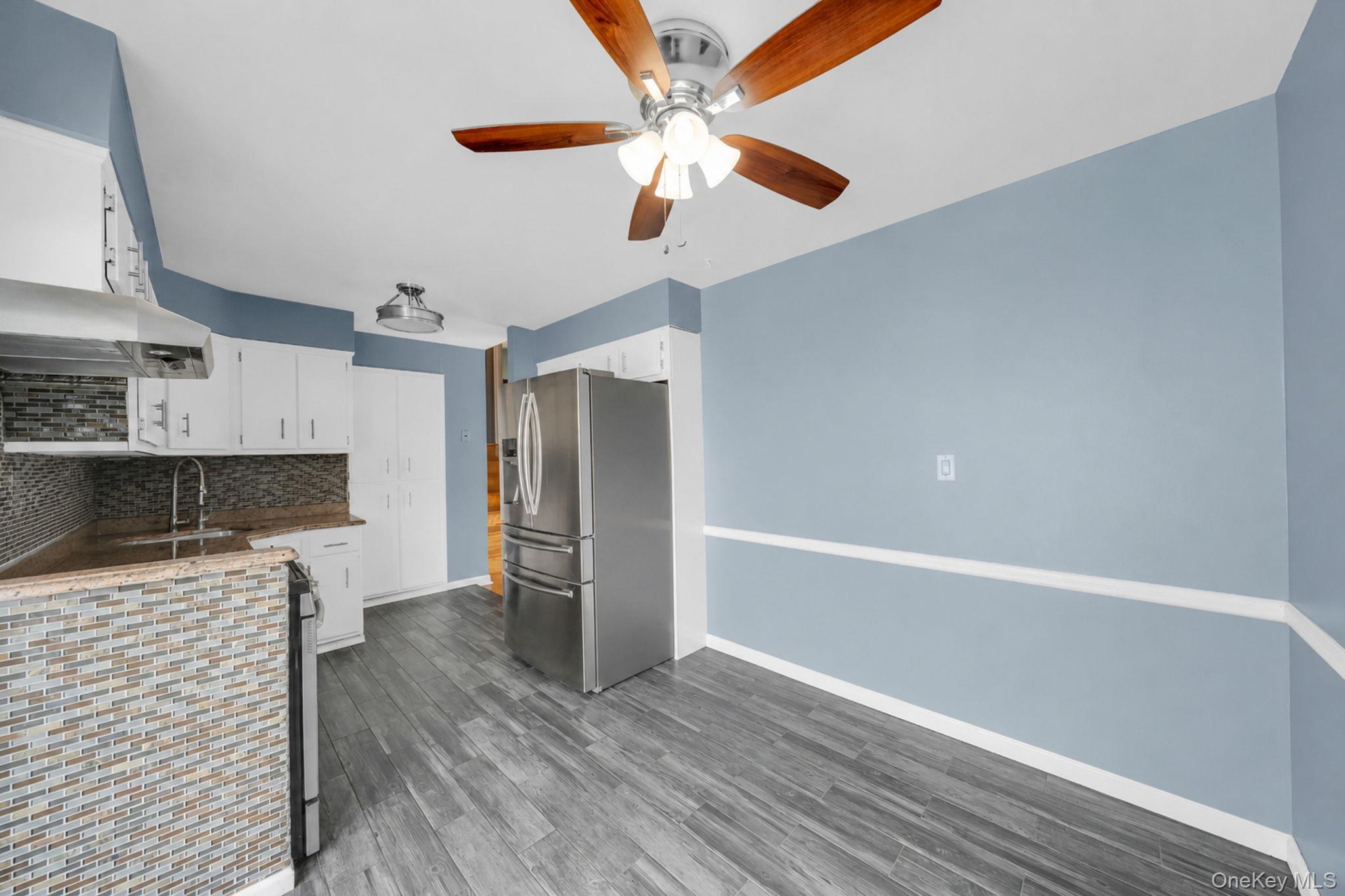 Single Family W 23rd Street  Suffolk County, NY 11729, MLS-1023928-8