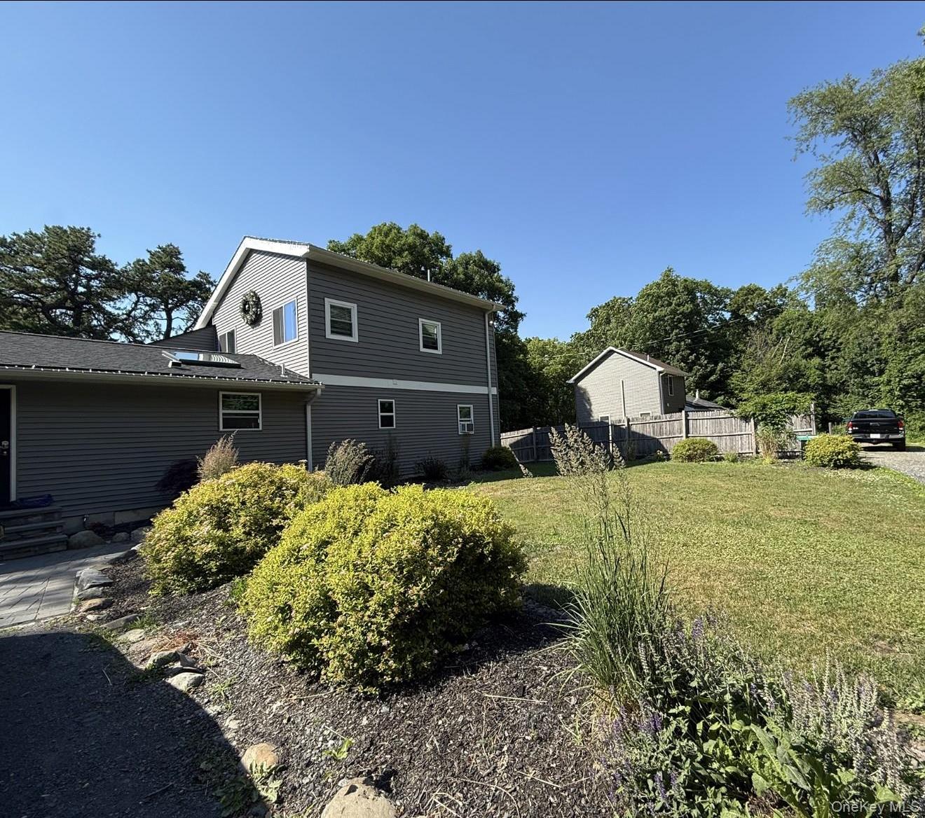 Single Family Summit Trail Orange County, NY 10950, MLS-1023942-2