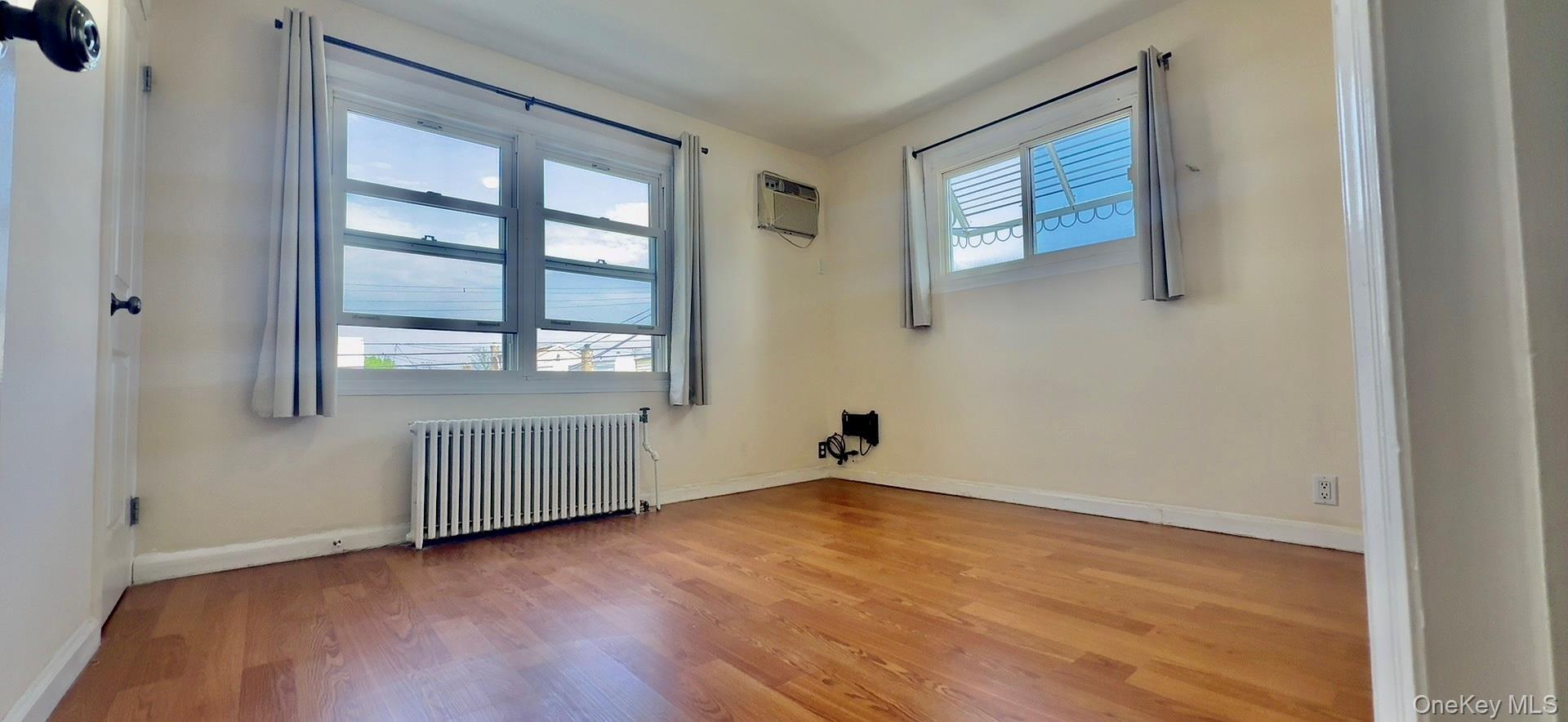 Single Family 201st Street  Queens, NY 11361, MLS-1023954-17