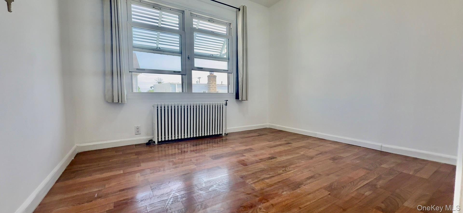 Single Family 201st Street  Queens, NY 11361, MLS-1023954-18
