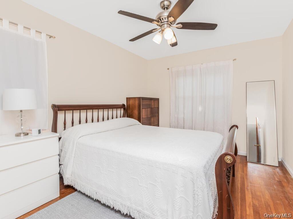 Single Family Williamsbridge Road Bronx, NY 10461, MLS-1023955-13