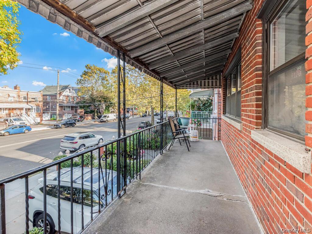 Single Family Williamsbridge Road Bronx, NY 10461, MLS-1023955-2
