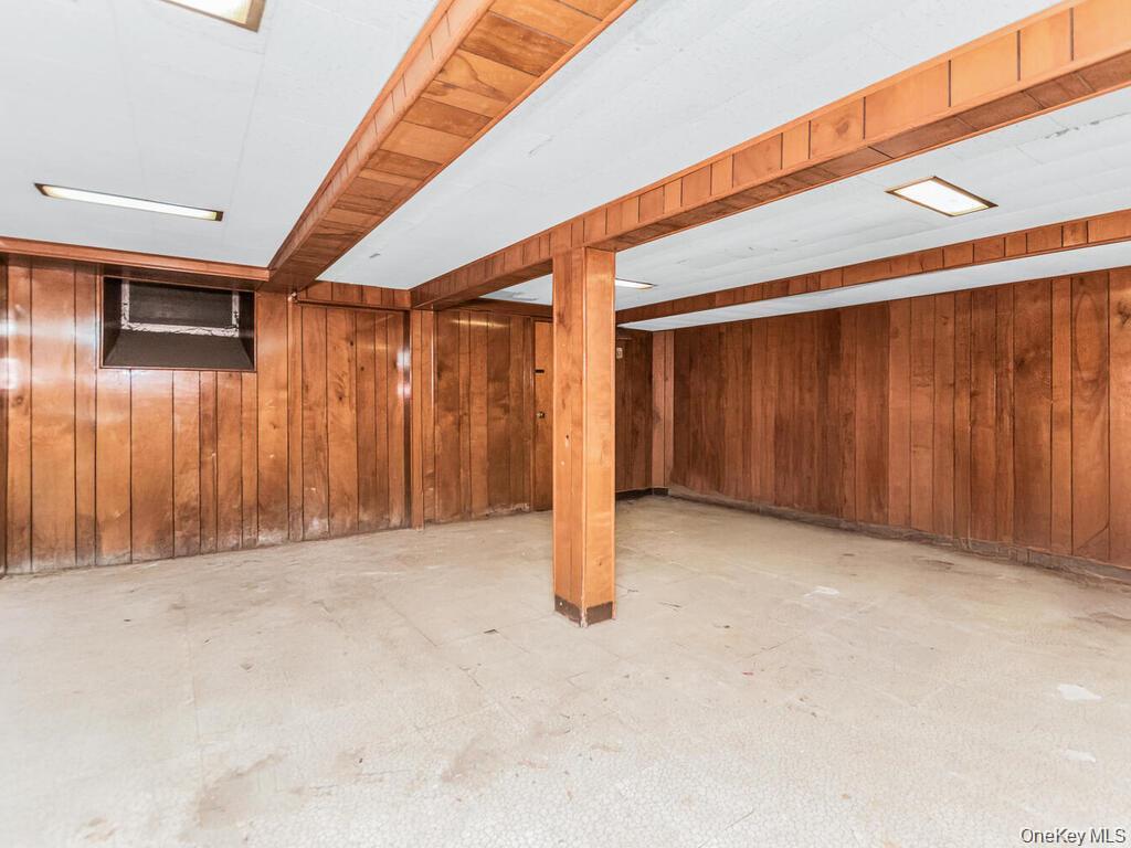 Single Family Williamsbridge Road Bronx, NY 10461, MLS-1023955-20