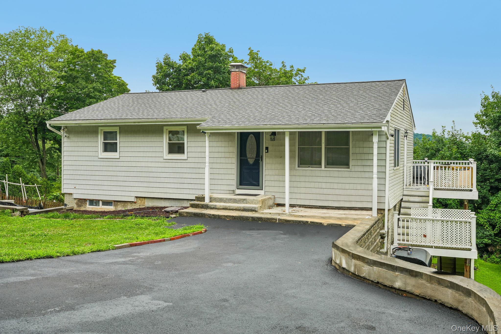 Single Family Warren Avenue  Westchester County, NY 10594, MLS-1023960-2