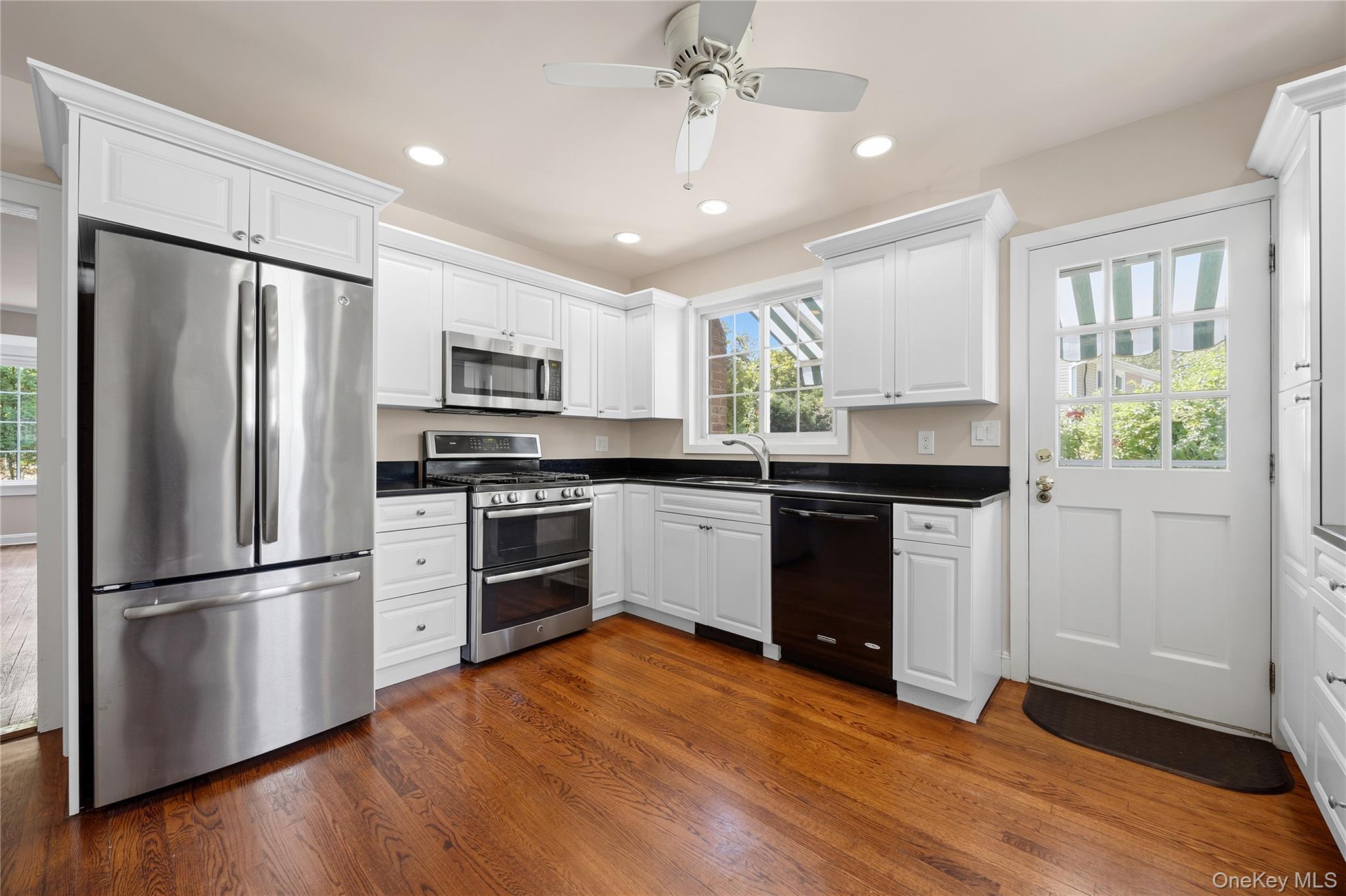 Single Family Chappaqua Road  Westchester County, NY 10510, MLS-1023977-16