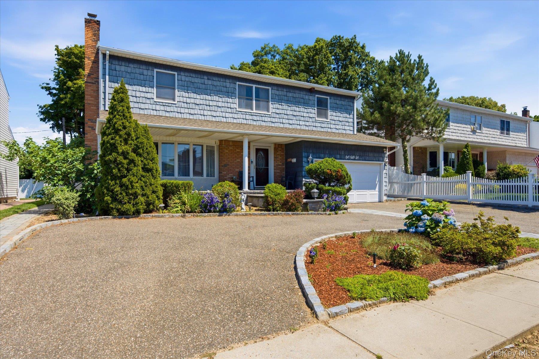 Single Family Lea Ann Terrace Nassau County, NY 11793, MLS-1023989-2