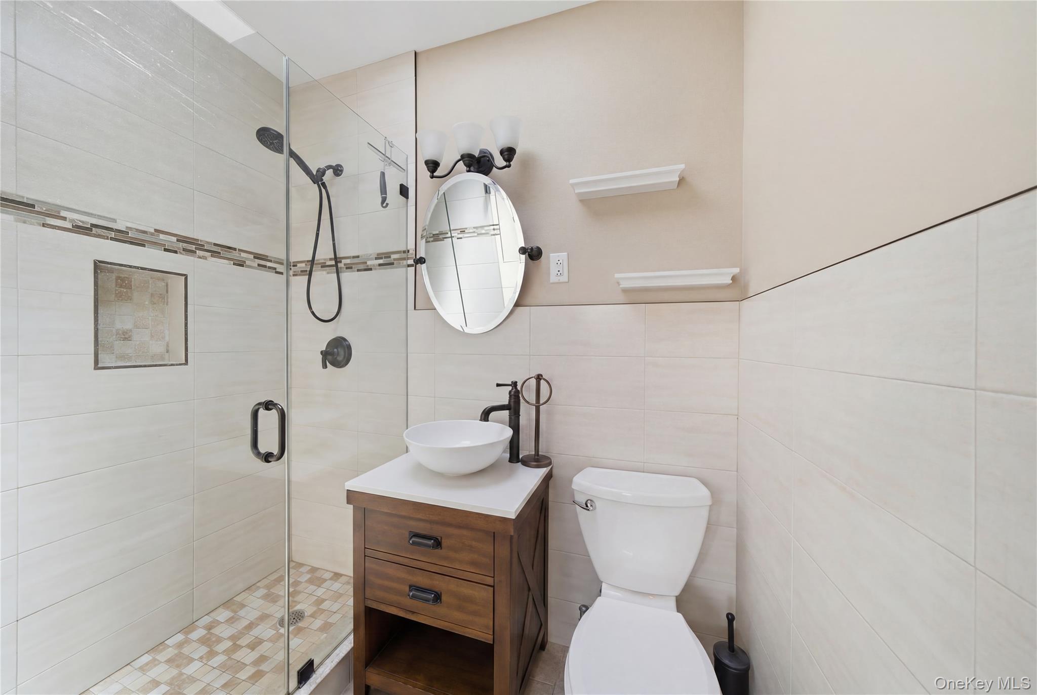 Single Family Pleasantview Street Queens, NY 11379, MLS-1024011-8