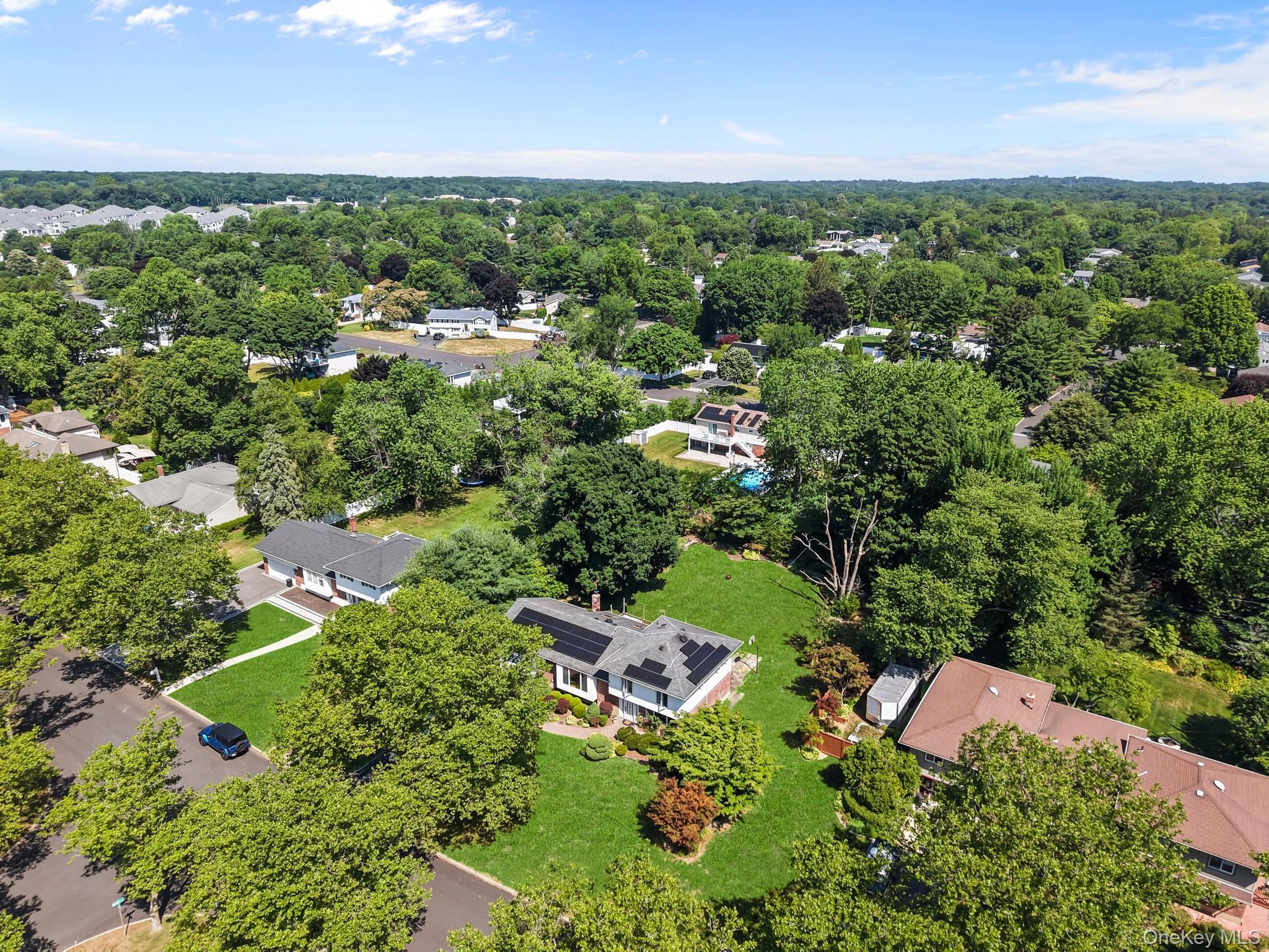 Single Family Tinton Place Suffolk County, NY 11731, MLS-1024025-31