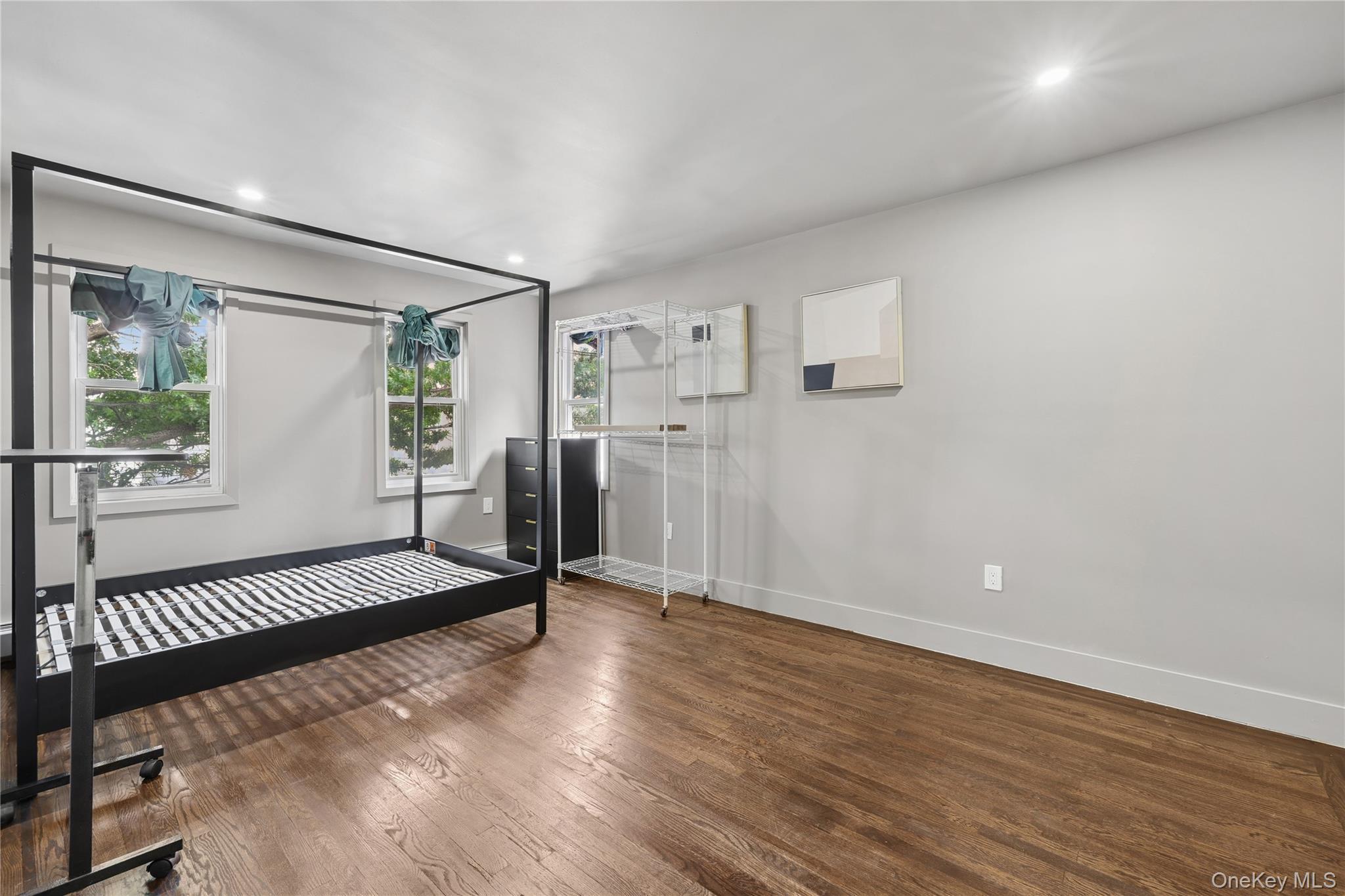 Single Family Mazeau Street Queens, NY 11378, MLS-1024045-10