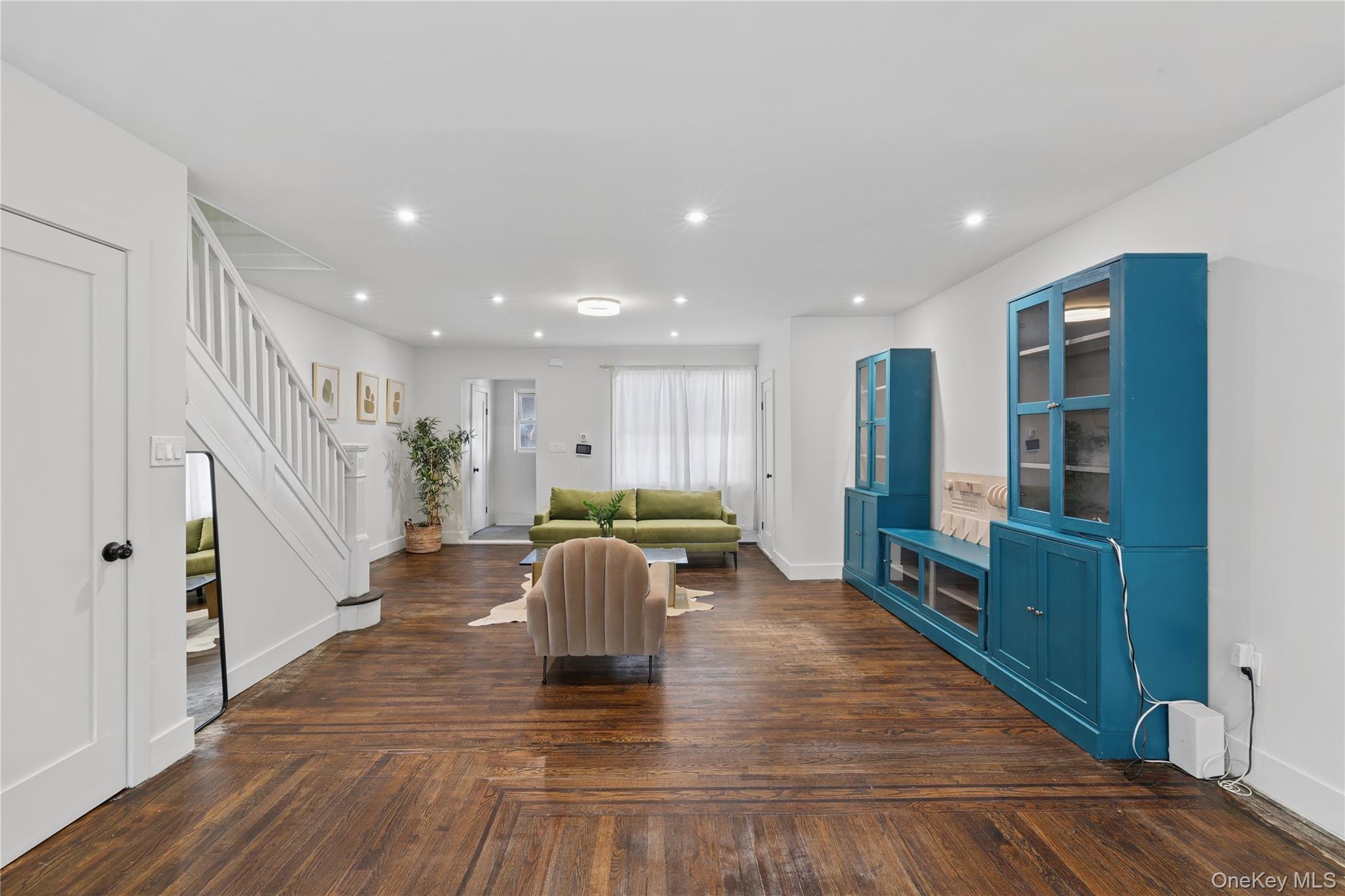 Single Family Mazeau Street Queens, NY 11378, MLS-1024045-4