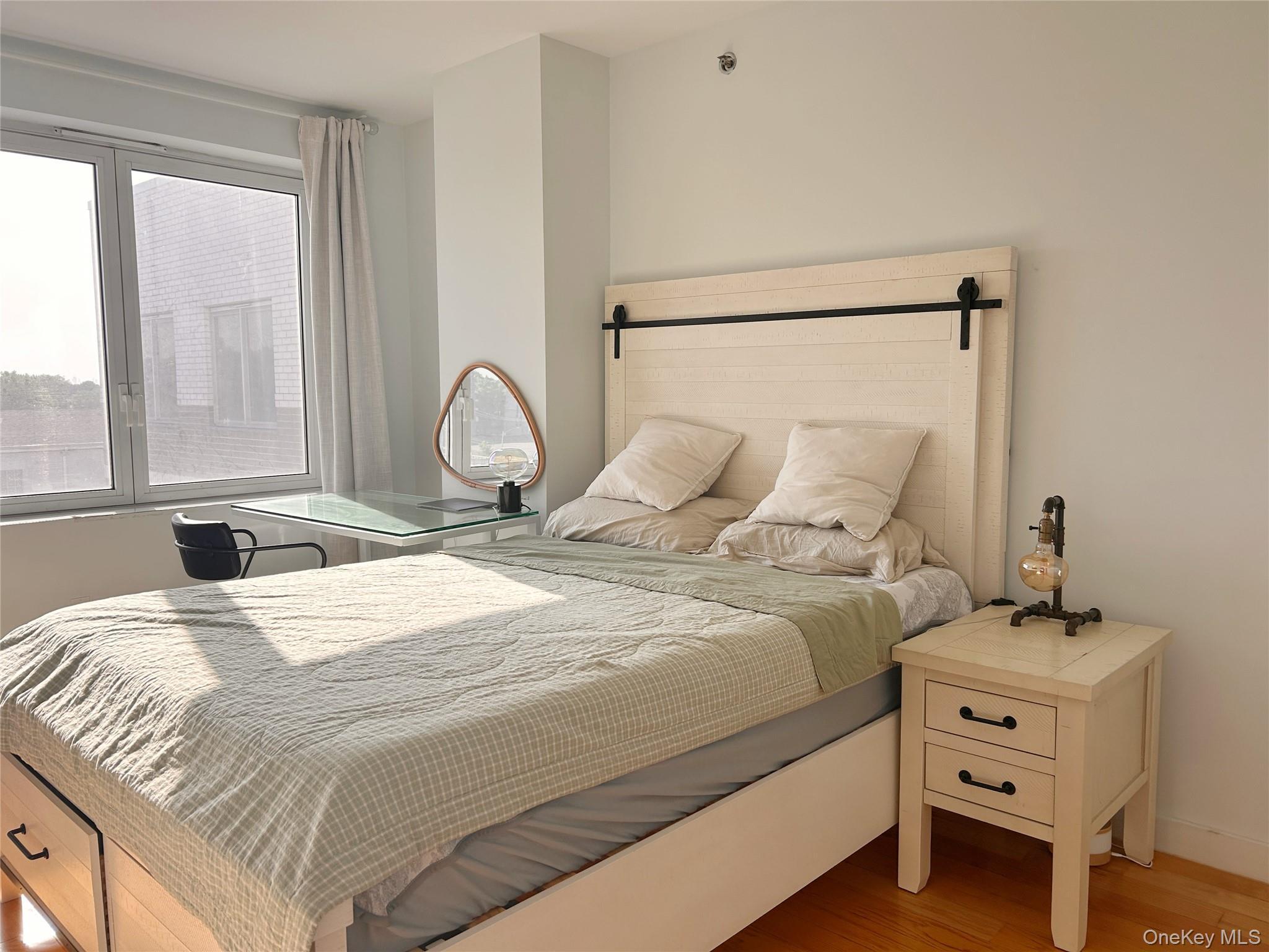 Single Family Union Turnpike Queens, NY 11366, MLS-1024055-2