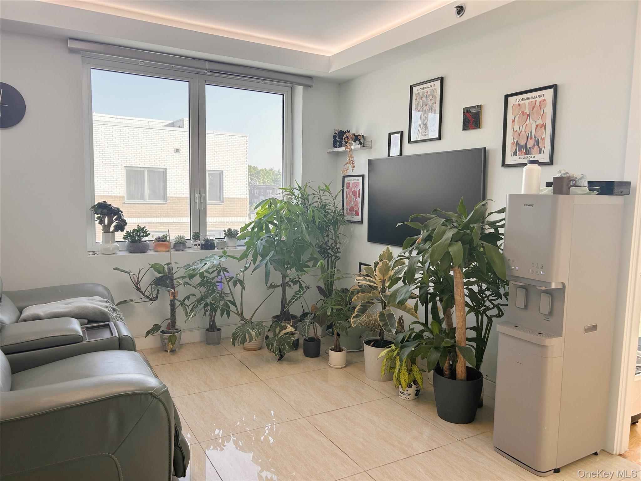 Single Family Union Turnpike Queens, NY 11366, MLS-1024055-7