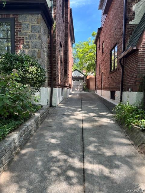 Single Family 168th Street  Queens, NY 11358, MLS-1024063-16