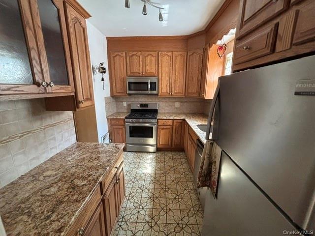 Single Family 168th Street Queens, NY 11358, MLS-1024063-7