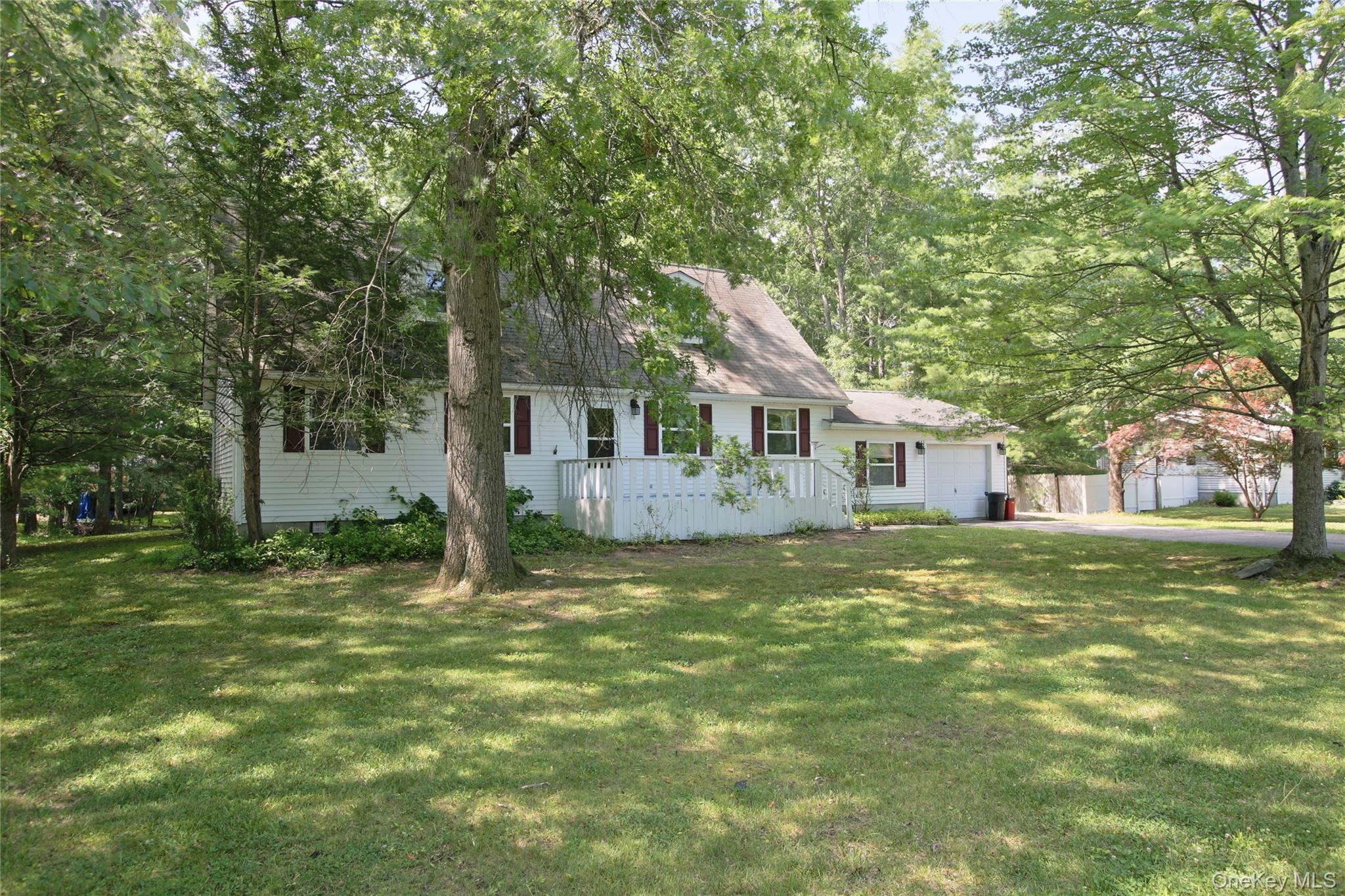 Single Family Elizabeth Drive Dutchess County, NY 12583, MLS-1024067-7